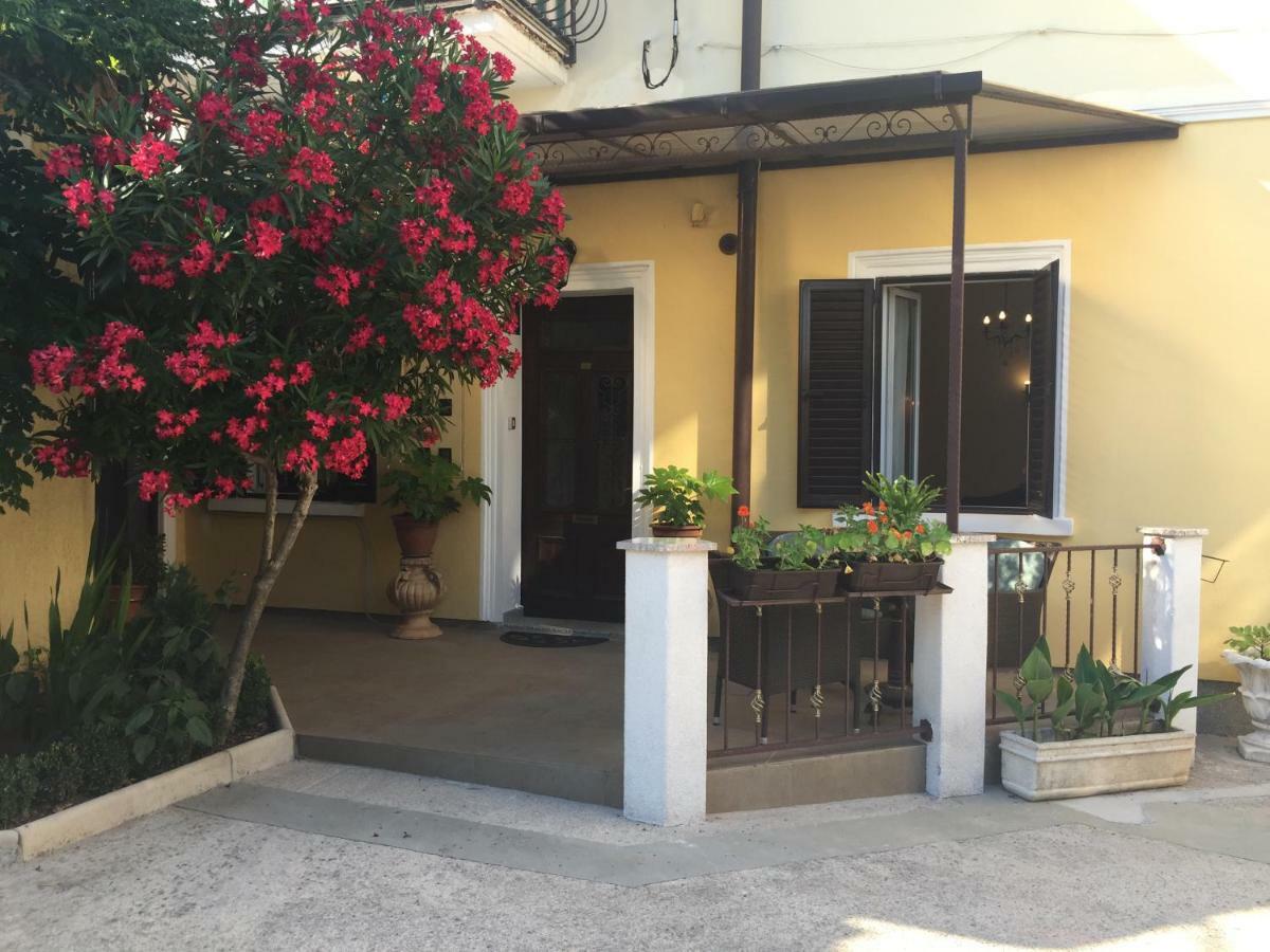 Rooms Tusculum Opatija Exteriér fotografie